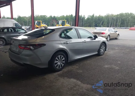 2024 Toyota Camry Hybrid Le из США, поврежденный, VIN 4T1C31AK1RU076757